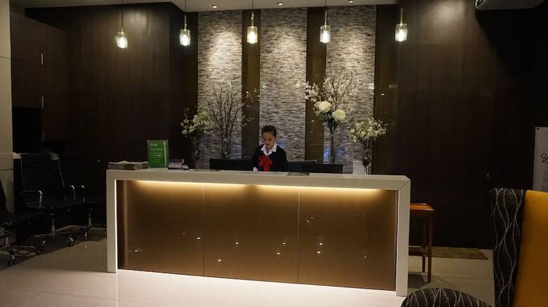 Hotel West Avenue Suites