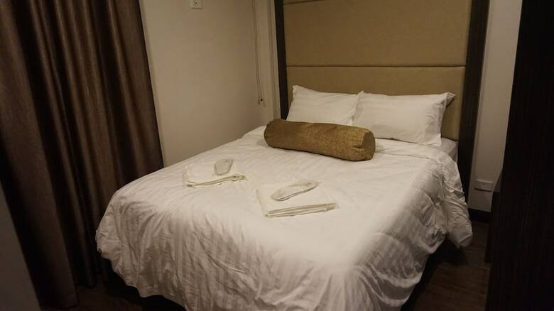 Hotel West Avenue Suites