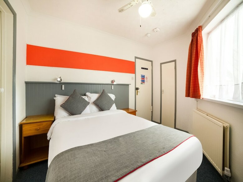 Hotel Oyo Marina
