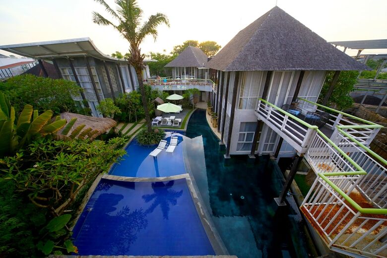 Villa 808 Residence