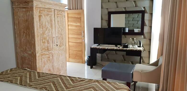 Villa 808 Residence