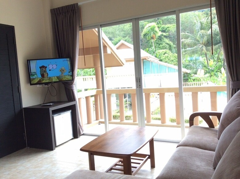 Villa Sakoo Valley Naithon Beach