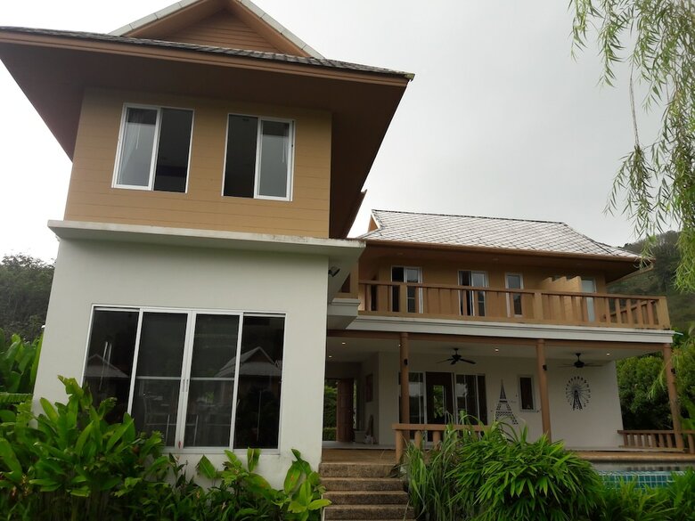 Villa Sakoo Valley Naithon Beach