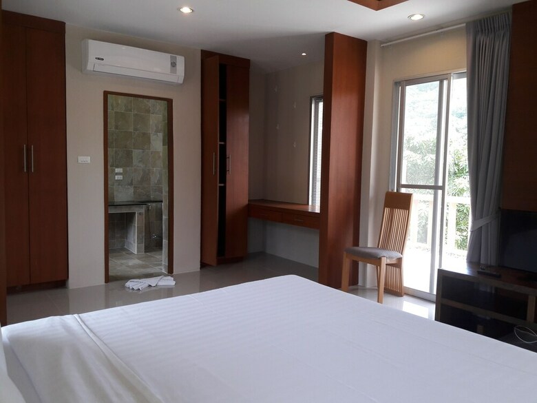 Villa Sakoo Valley Naithon Beach