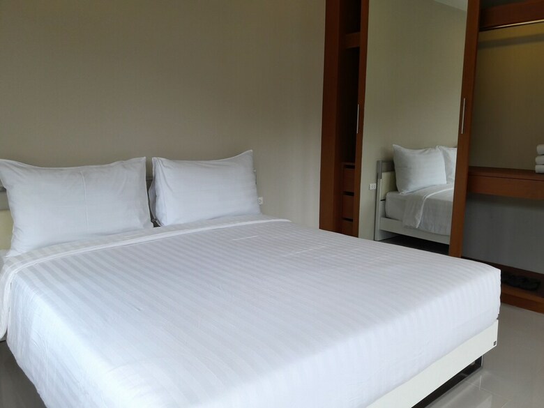 Villa Sakoo Valley Naithon Beach