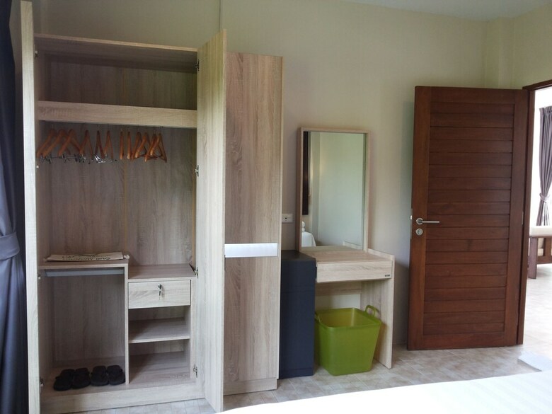 Villa Sakoo Valley Naithon Beach