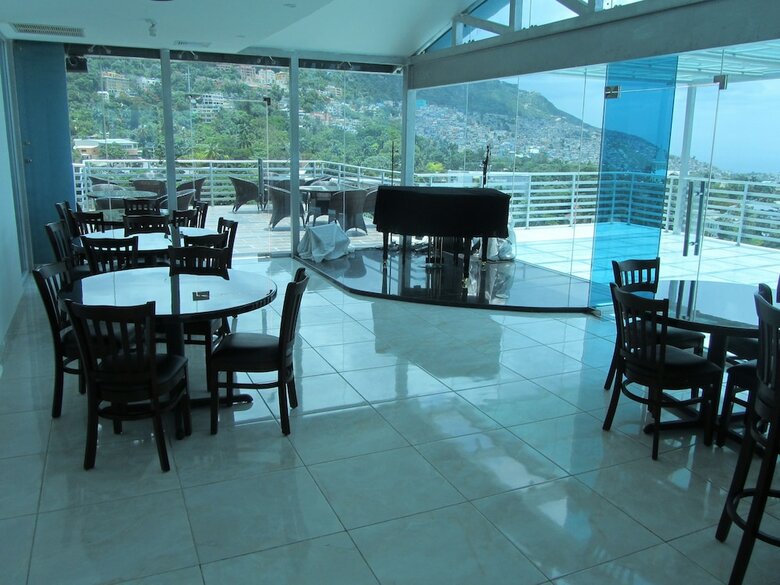 Gala Tower Condo & Hotel