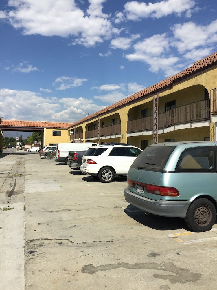 Motel Budget Inn