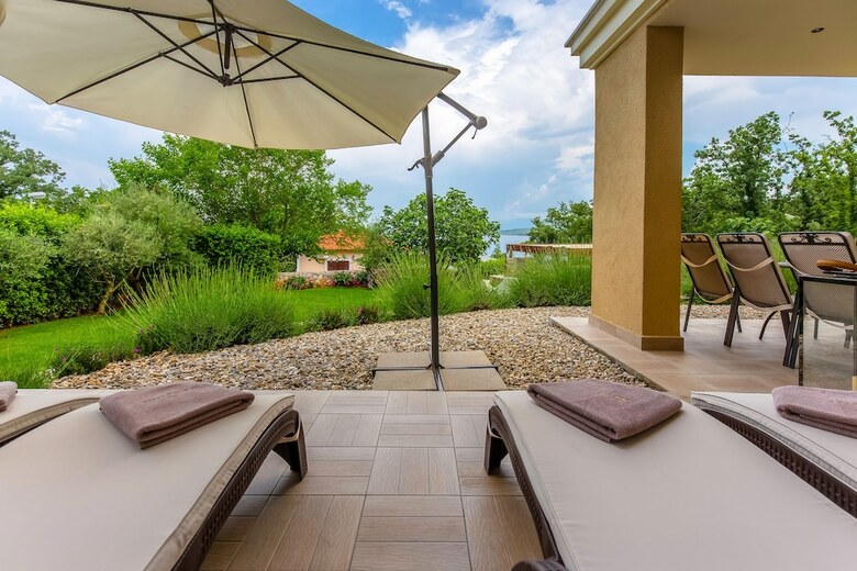 Aparthotel Luxury Villa Luce