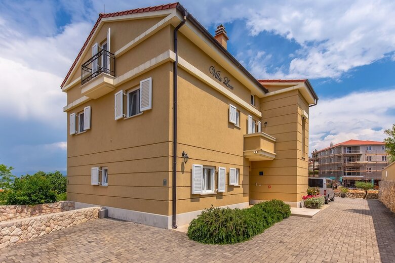 Aparthotel Luxury Villa Luce