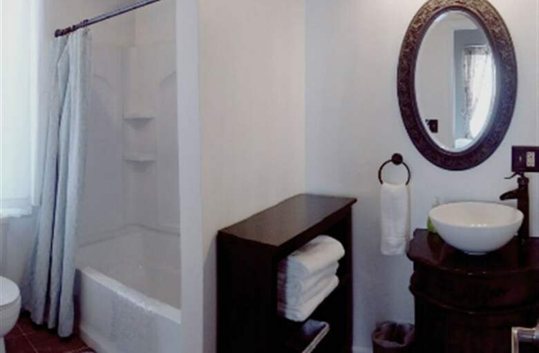 Bed & Breakfast Old Mill Inn