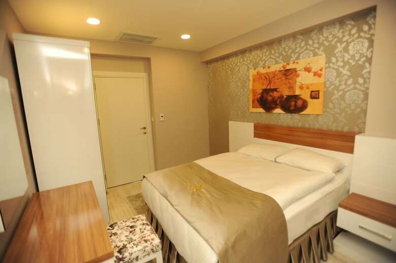 Qamar Prestige Suites