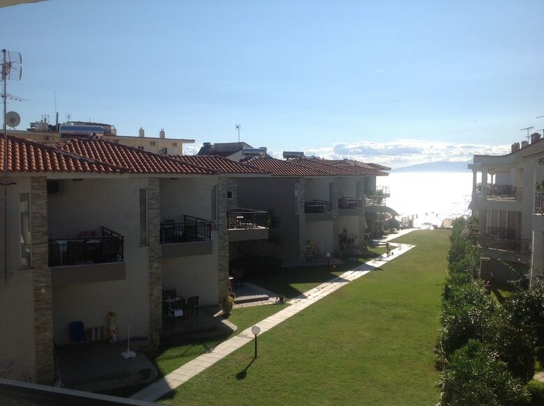 Aparthotel Litsa Apartments