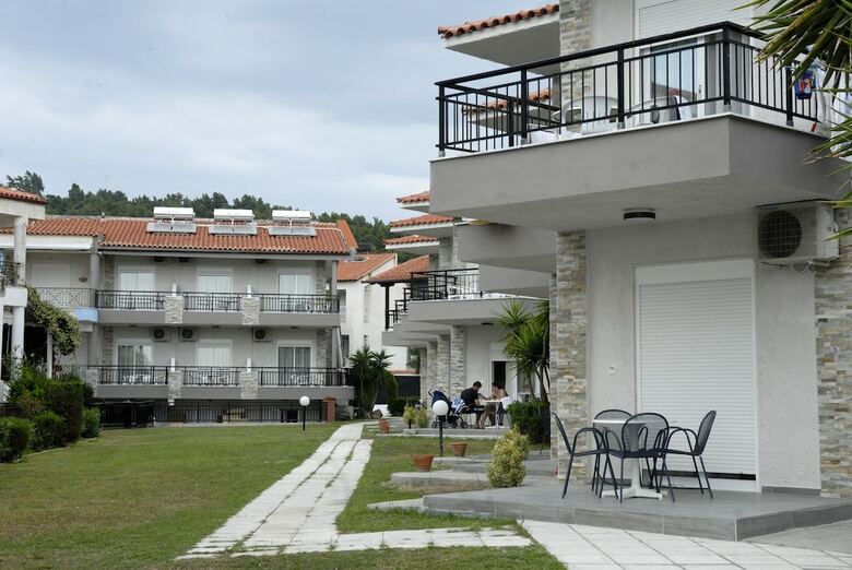 Aparthotel Litsa Apartments