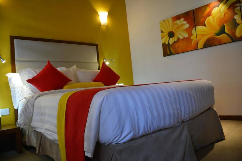 The Thinnai Hotel