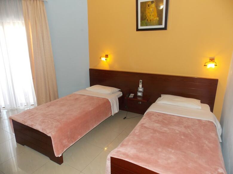Hotel Mediterrane