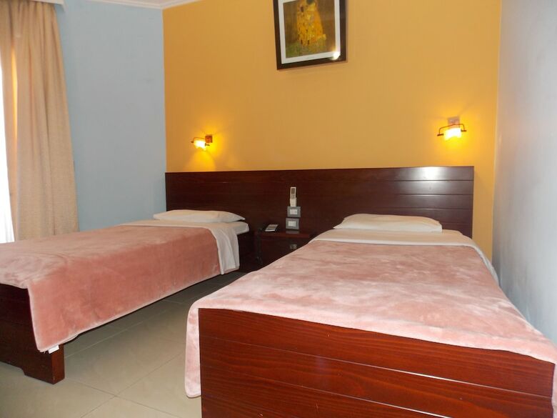 Hotel Mediterrane
