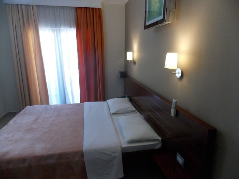 Hotel Mediterrane