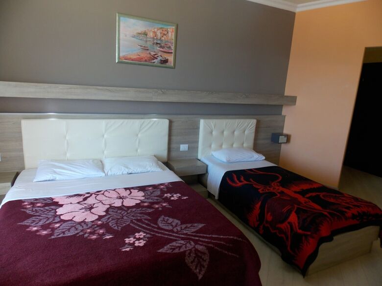 Hotel Mediterrane