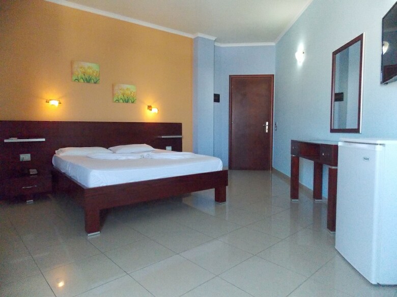 Hotel Mediterrane