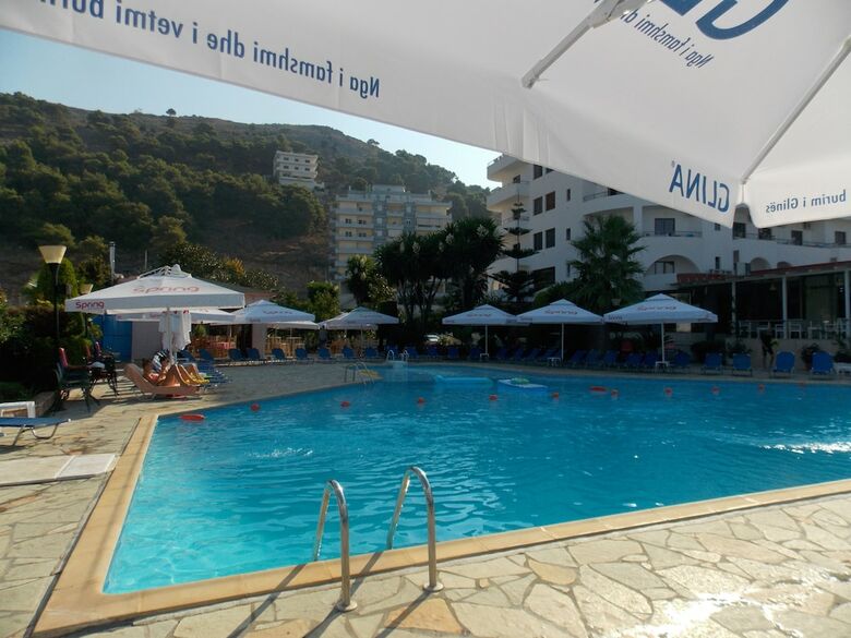 Hotel Mediterrane