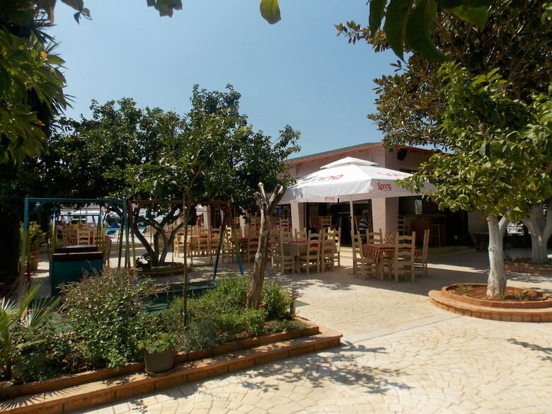 Hotel Mediterrane