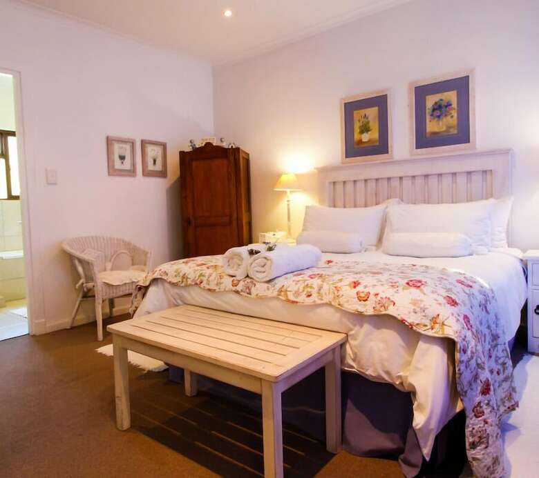 Hotel Cherry Berry Guest House