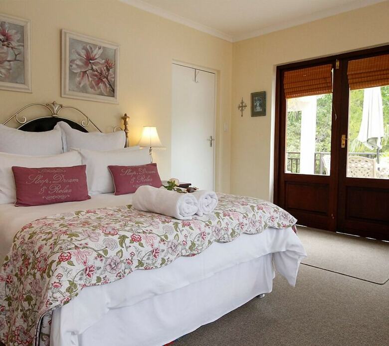 Hotel Cherry Berry Guest House