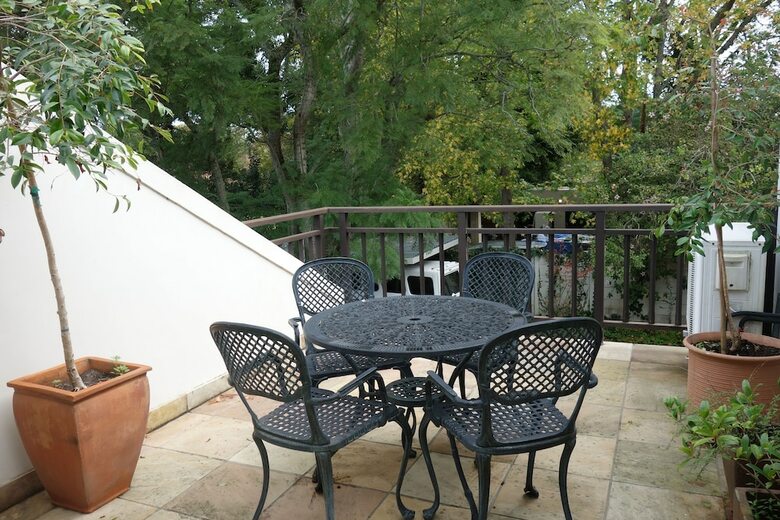 Hotel Cherry Berry Guest House