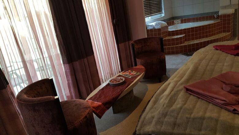 Hotel Kumbaya House