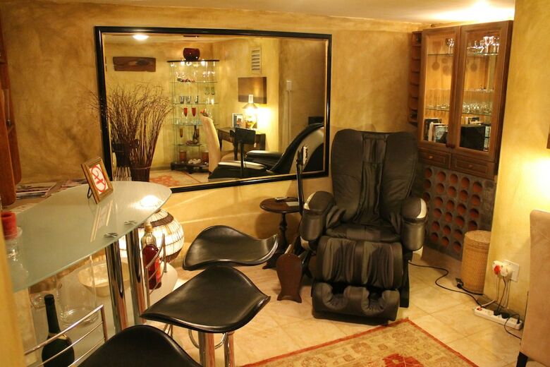 Hotel Kumbaya House