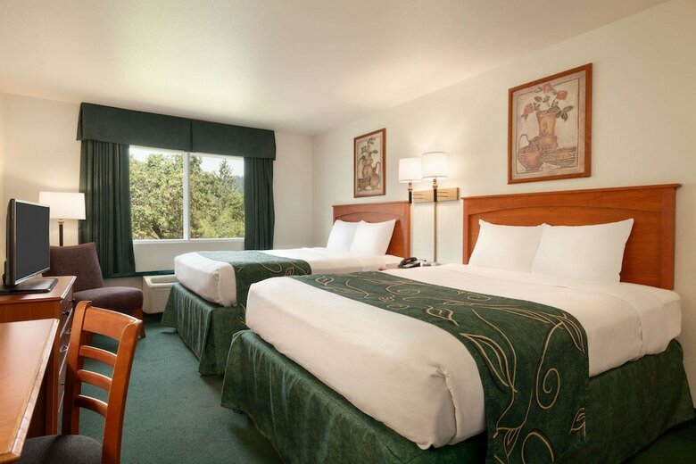 Hotel Travelodge By Wyndham Dunsmuir