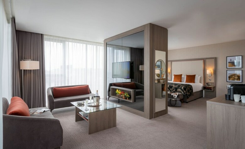Clayton Whites Hotel