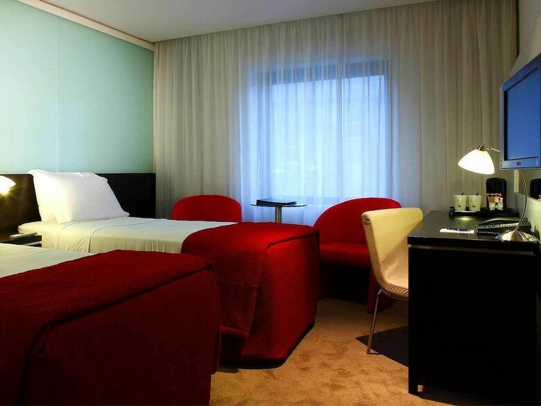Clayton Whites Hotel