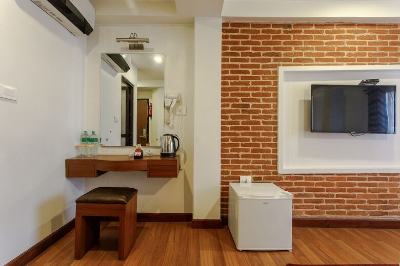 Hotel Shreesu