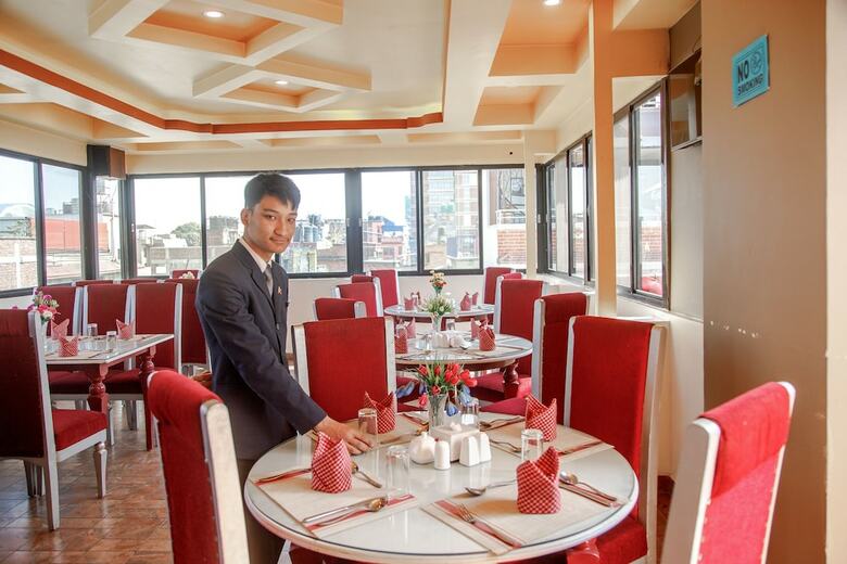 Hotel Shreesu