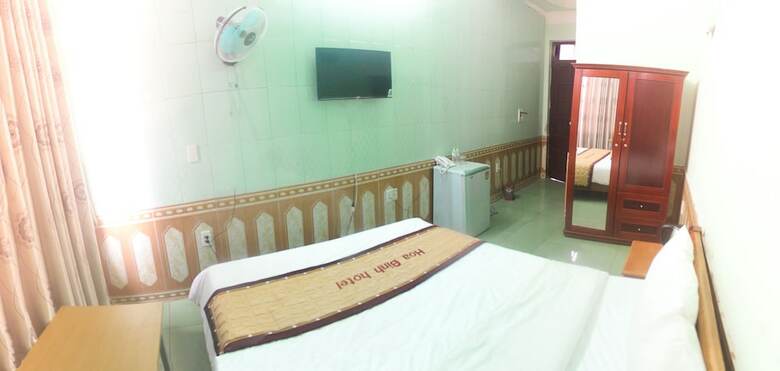 Ho� B�nh Hotel