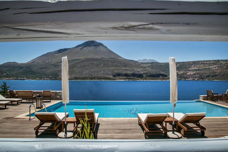 Aparthotel En Plo Luxury Suites