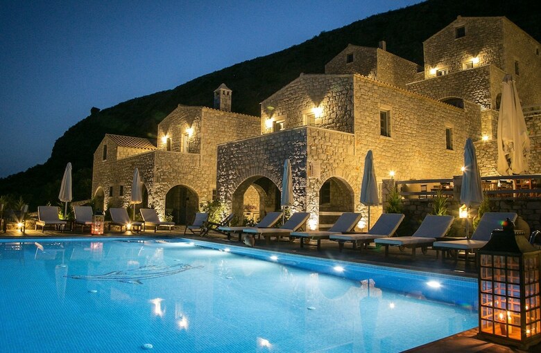 Aparthotel En Plo Luxury Suites