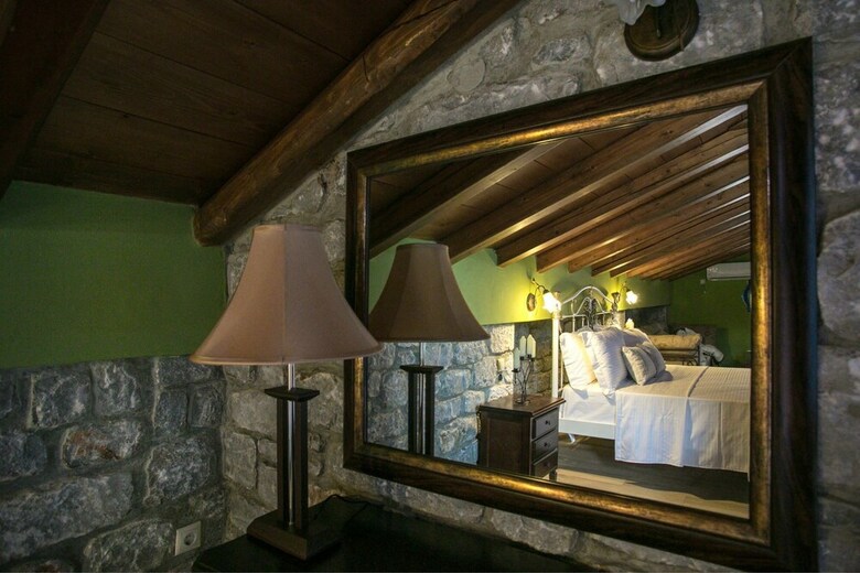 Aparthotel En Plo Luxury Suites