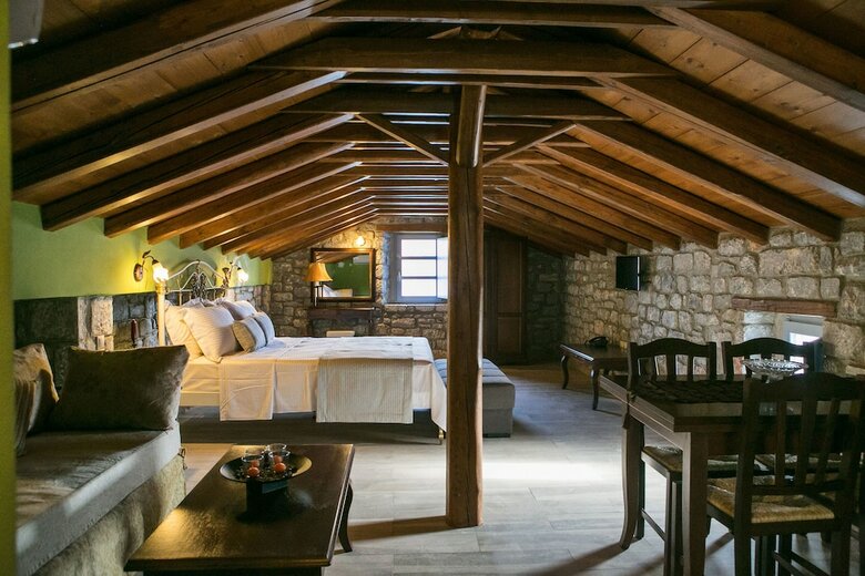 Aparthotel En Plo Luxury Suites