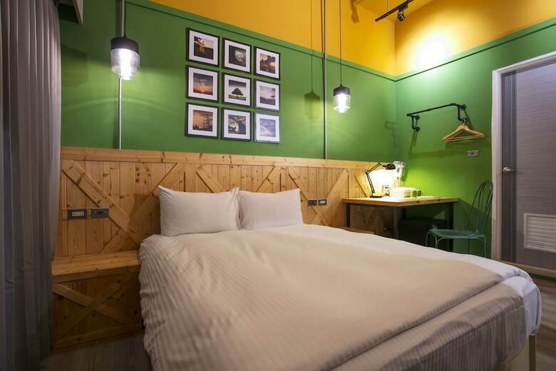 Hotel Taichung Loft Hostel Fengjia