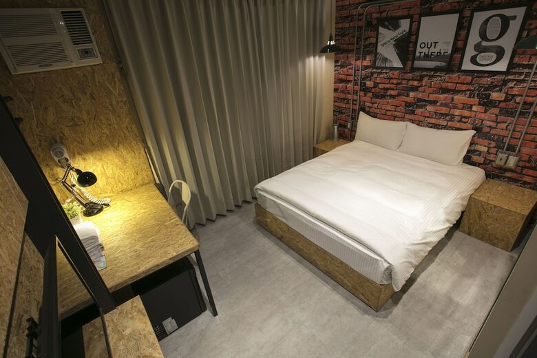 Hotel Taichung Loft Hostel Fengjia