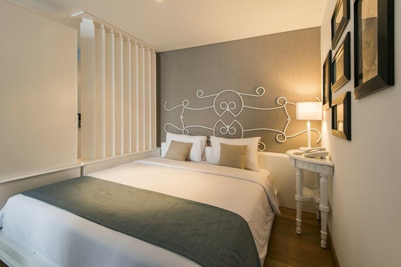 Yan's House Hotel