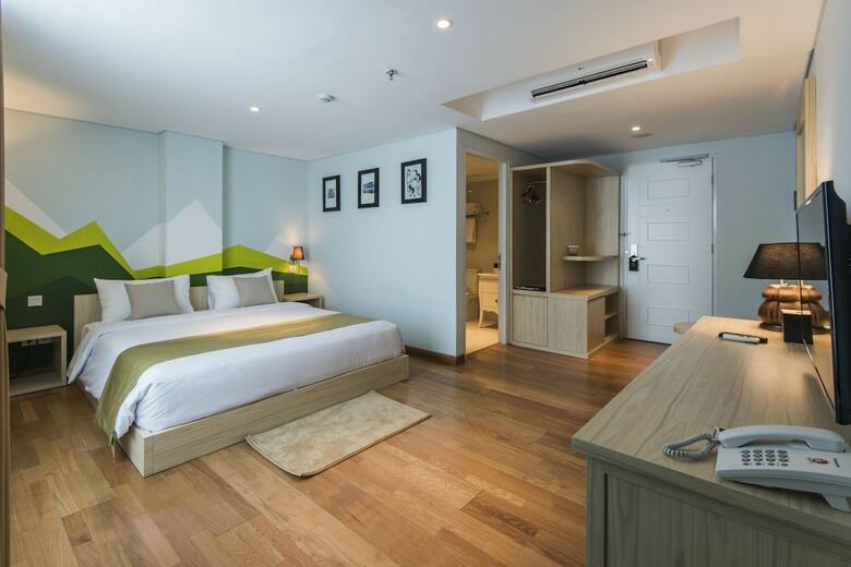 Yan's House Hotel