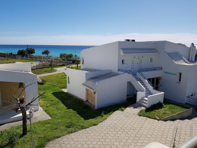 Skion Palace Beach Hotel