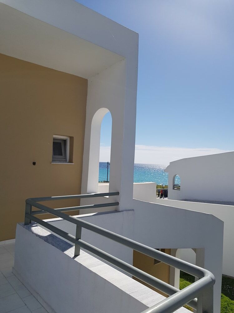 Skion Palace Beach Hotel