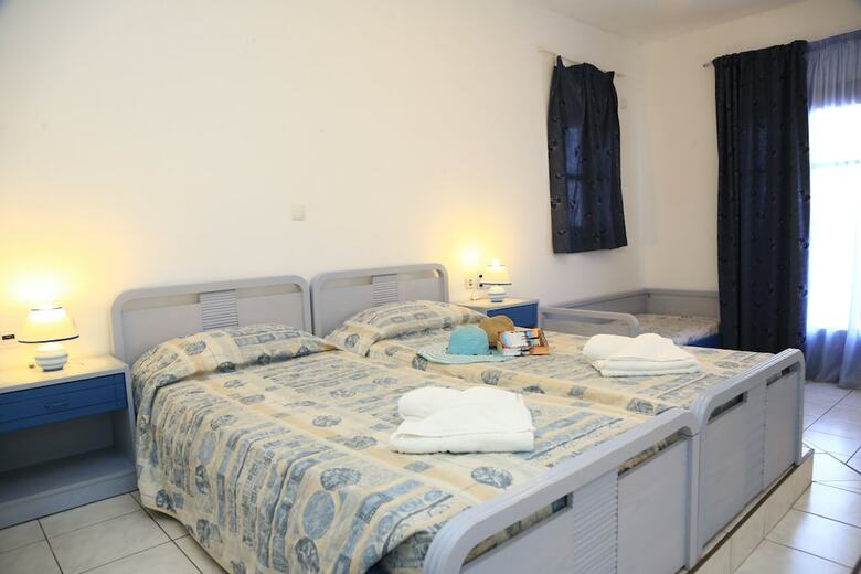 Aparthotel Artemis Apartments