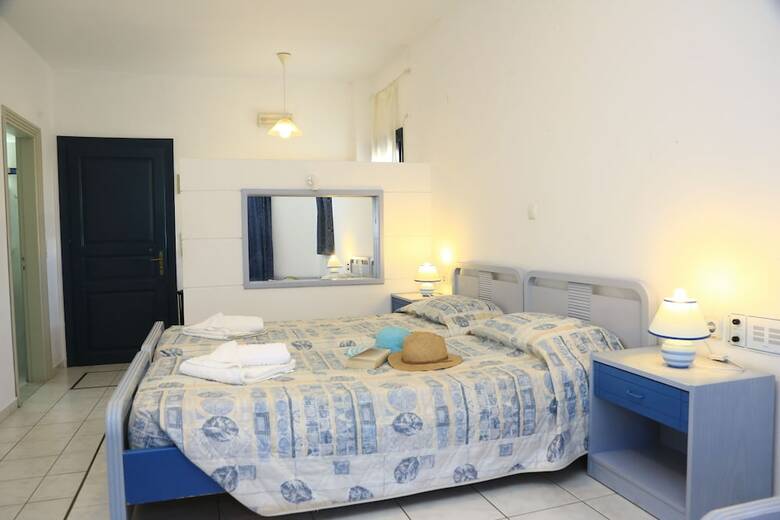 Aparthotel Artemis Apartments