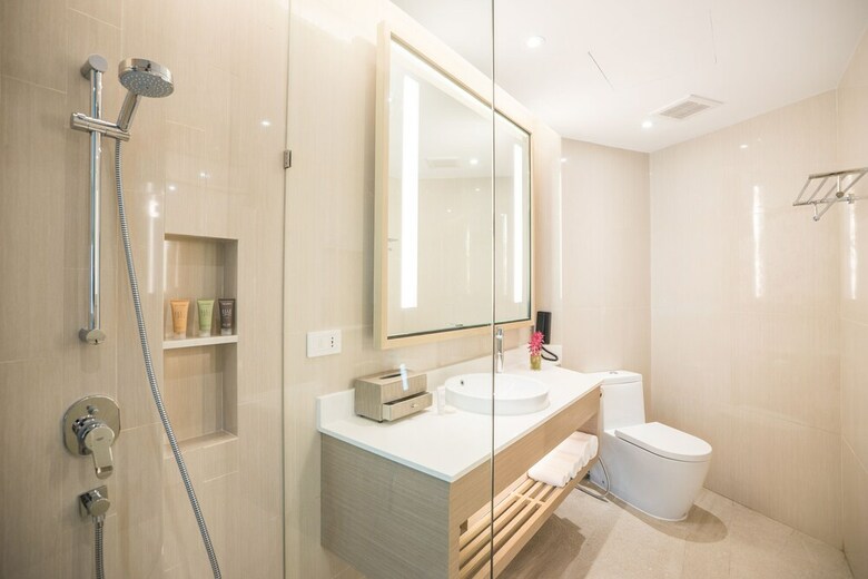 Hotel Avani+ Hua Hin Resort